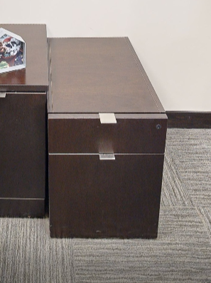 2D vertical credenza