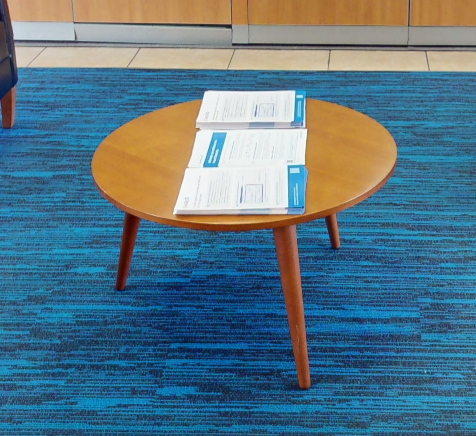 Round coffee table