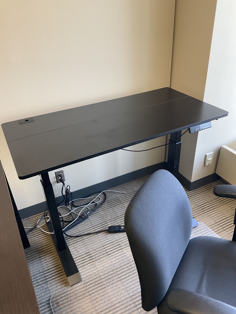 47x24 ADJST. DESK
