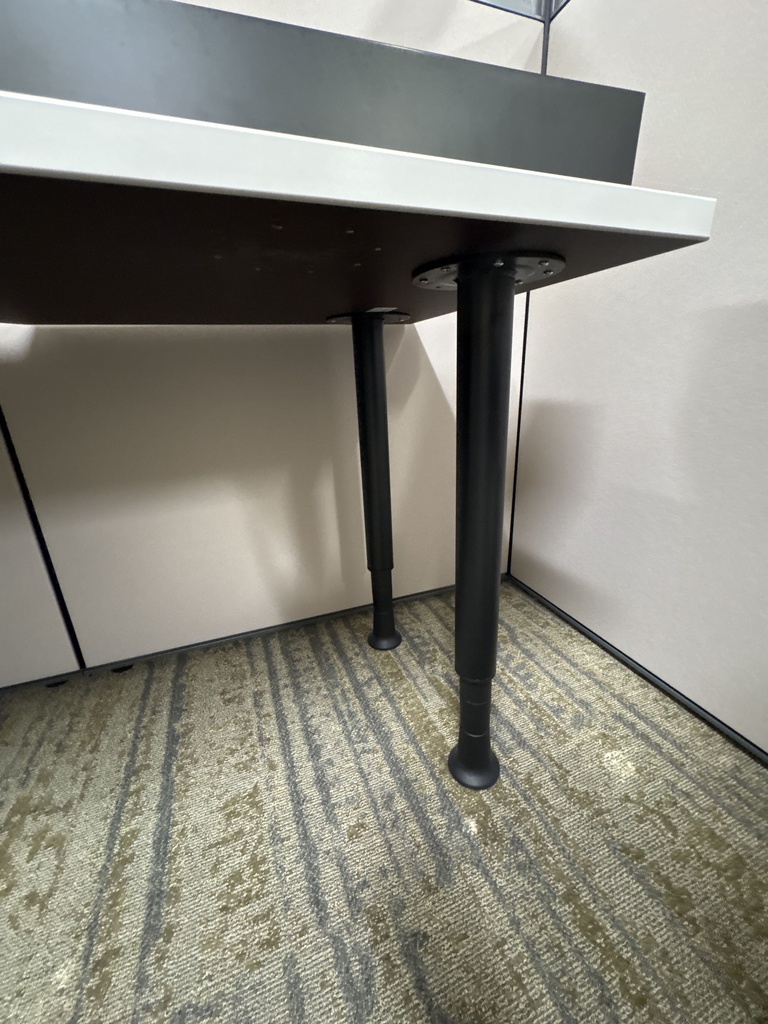 TABLE LEGS