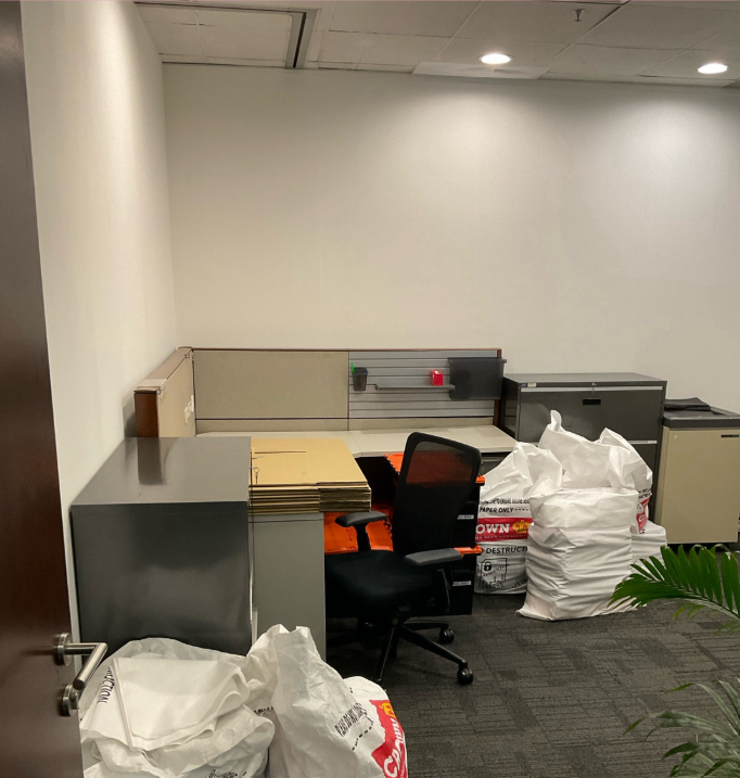 Filing Cabinet - Medium