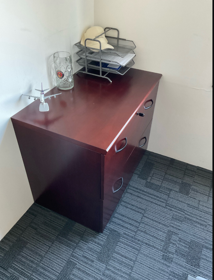 Office cabinet (small)