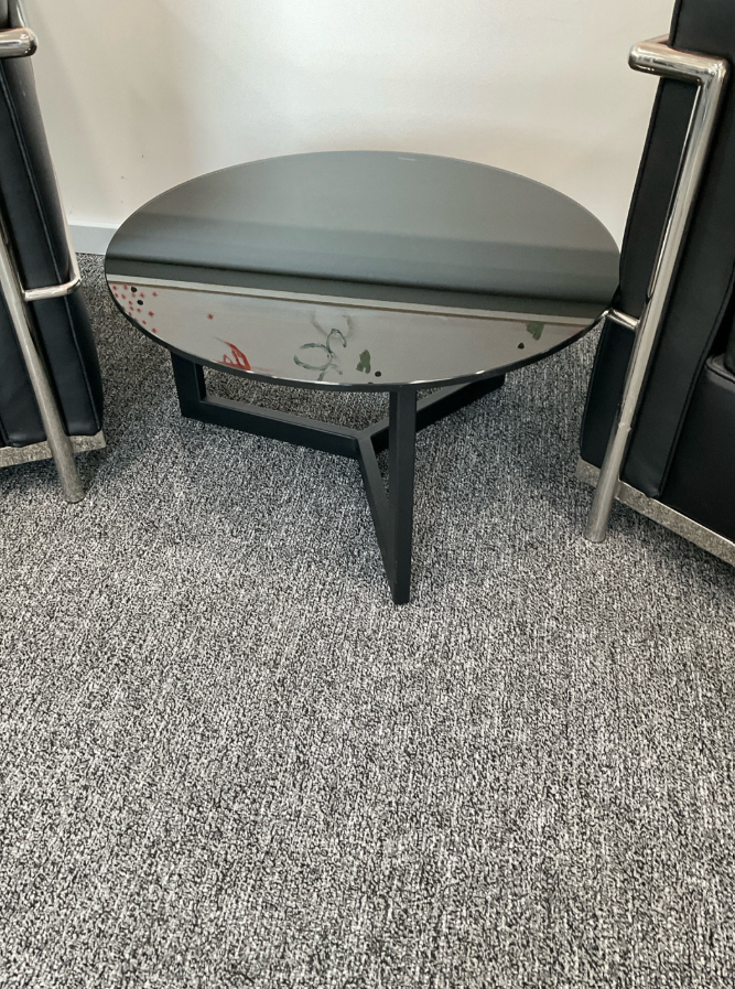 table (glass)