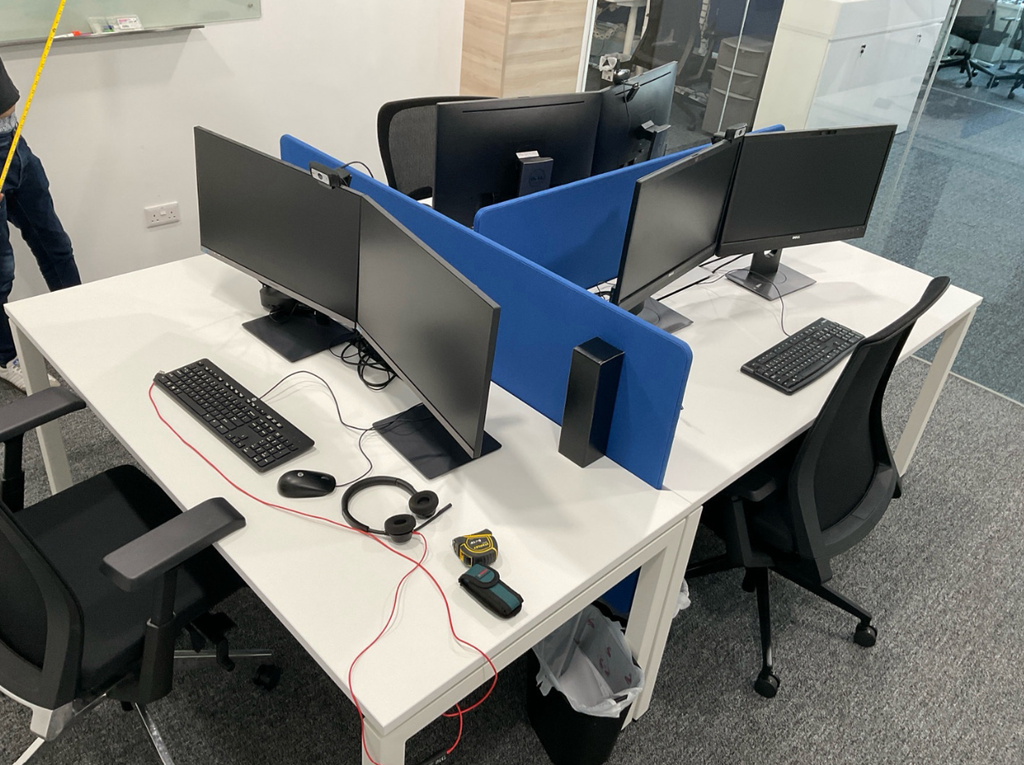 Workstation (3 pax)