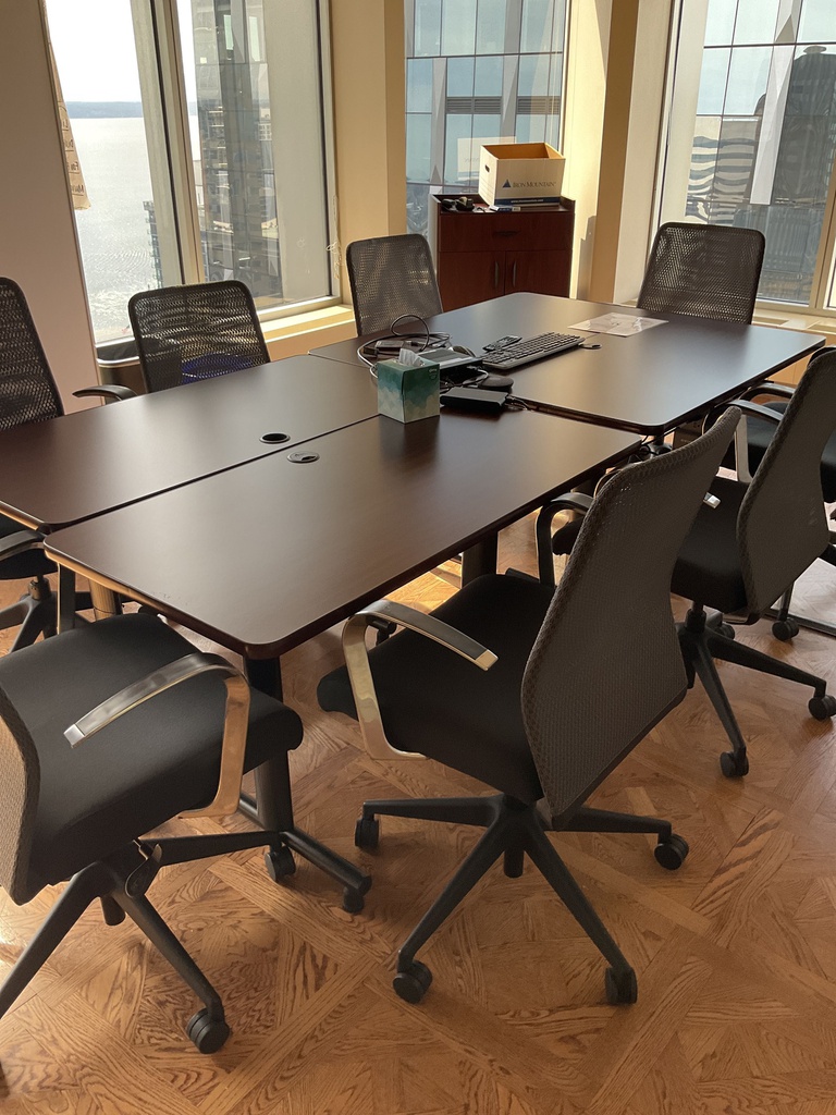 47x24x29 CONF. DESK