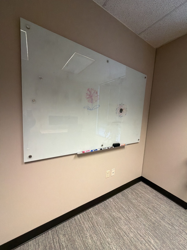 72x48 GLASS WHITEBOARD