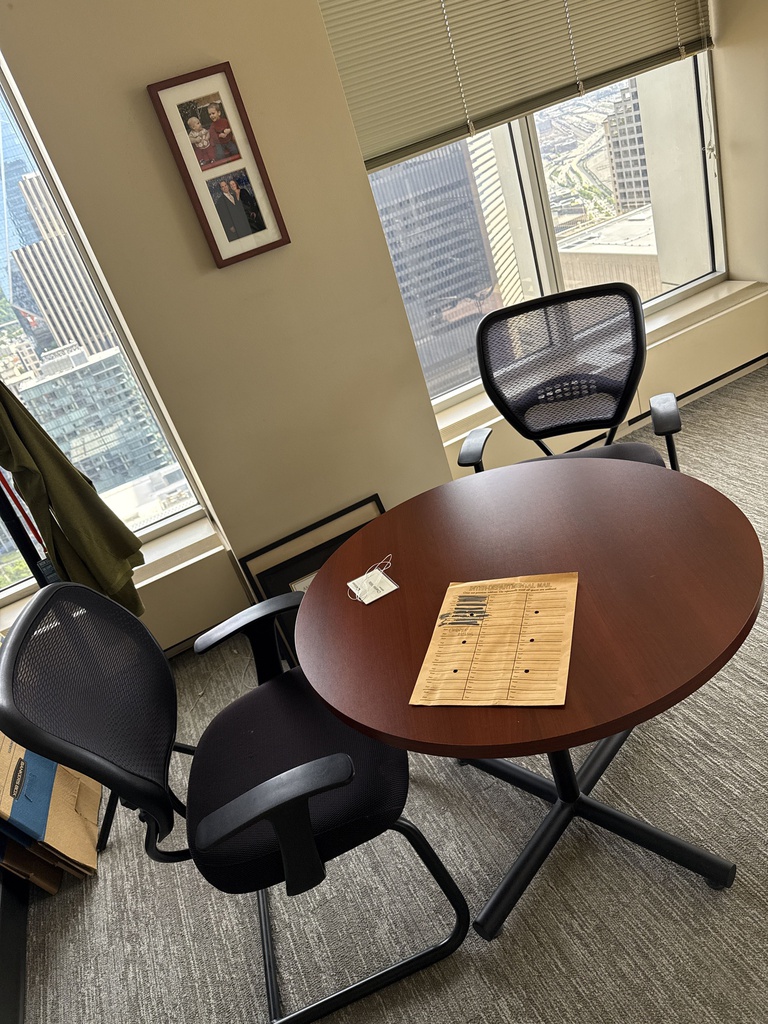 GUEST CHAIRS