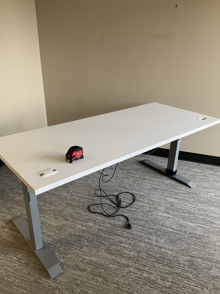 69x30 ADJST. DESK