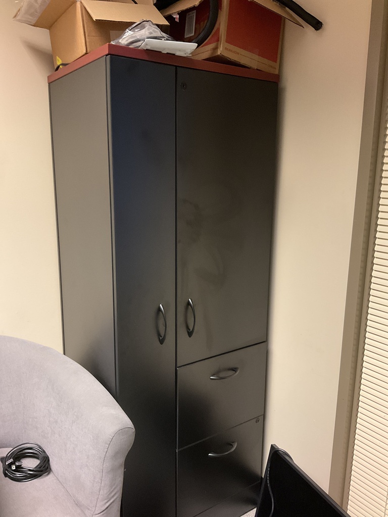 24x20x66 WARDROBE