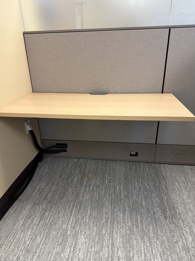 51x24 PANEL-MOUNTED WORK SURFACE