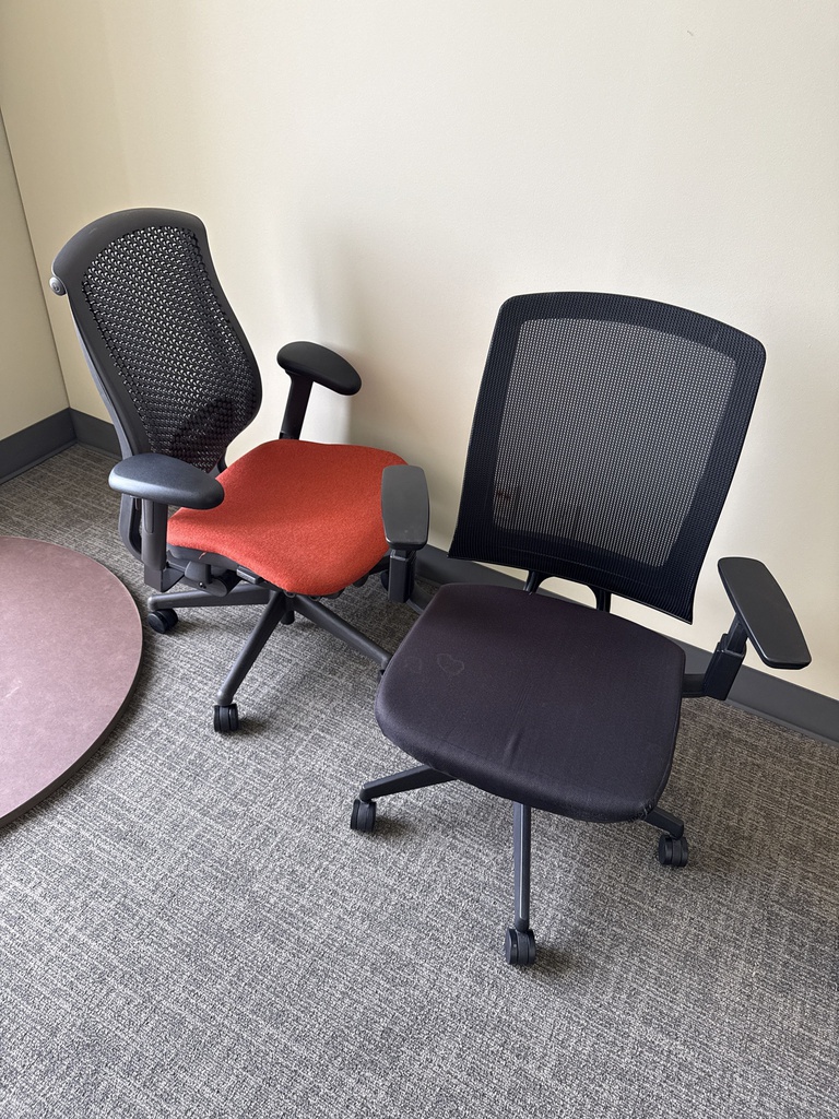 TASK CHAIRS***