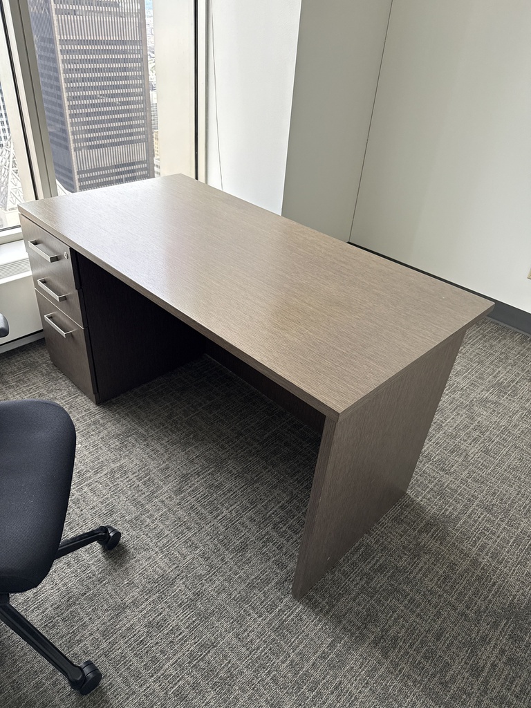 60X30 DESK