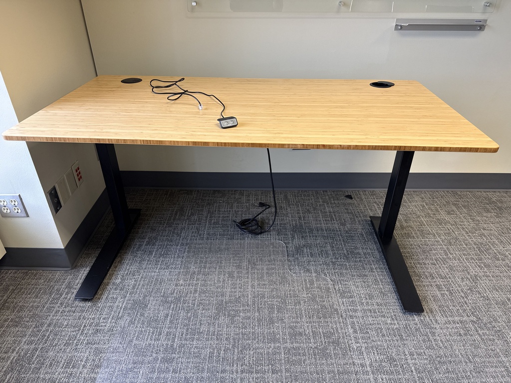 60X30 ADJUSTABLE DESK