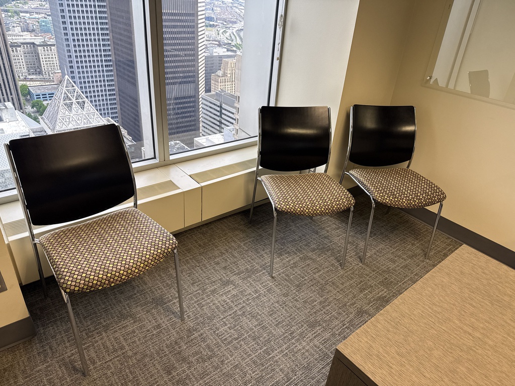 GUEST CHAIRS