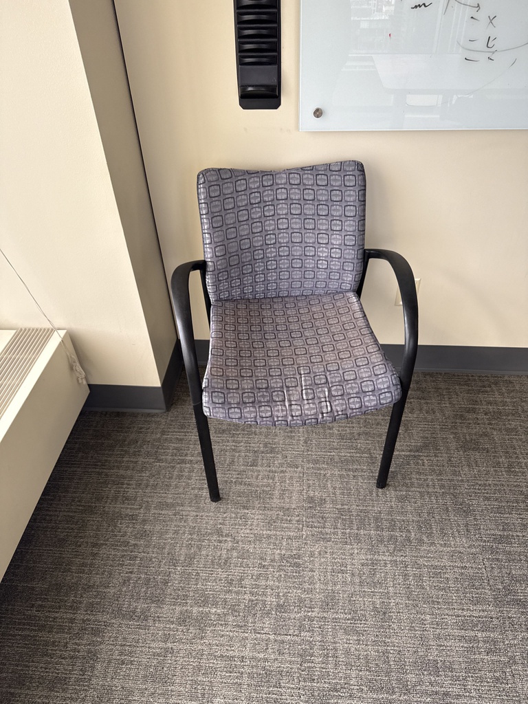 GUEST CHAIR