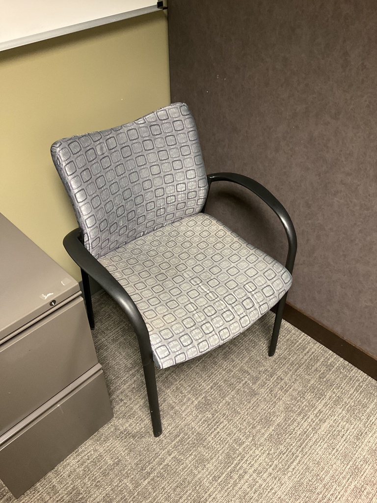 GUEST CHAIRS