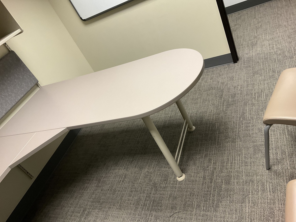 72X30X30 U-SHAPED DESK
