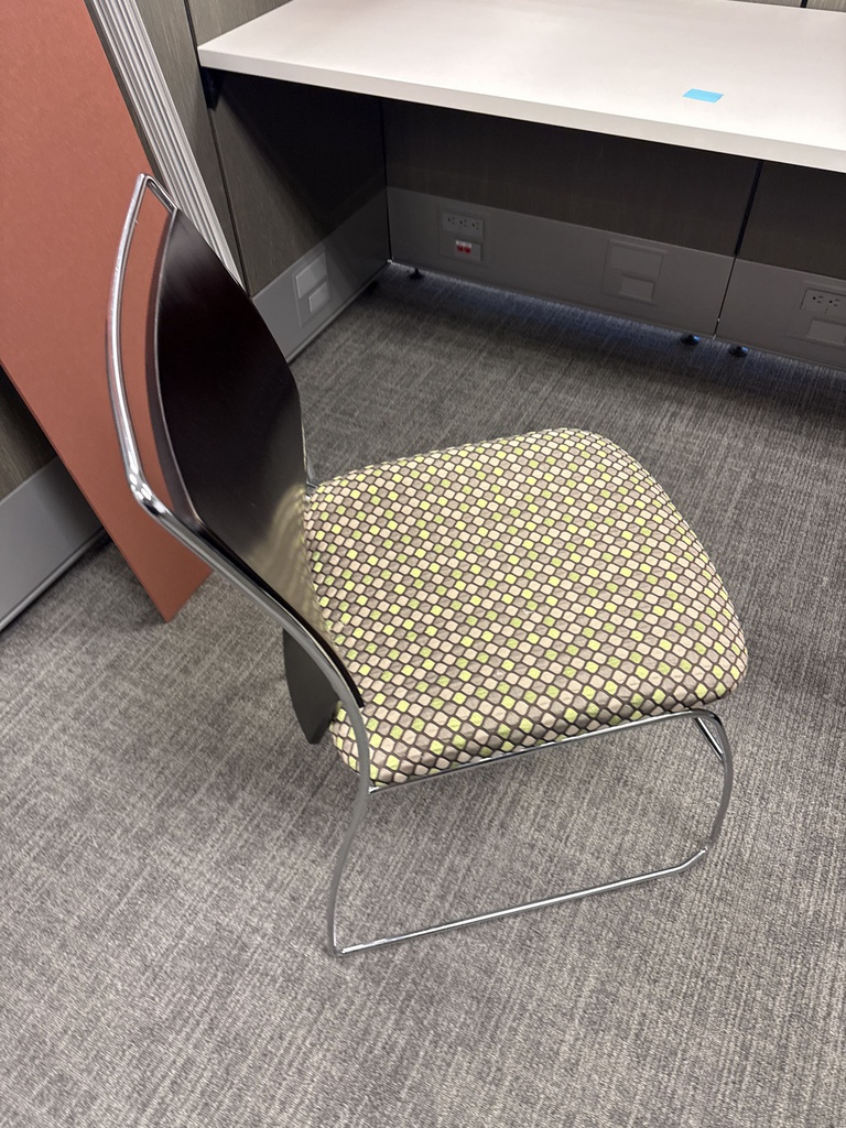 GUEST CHAIR