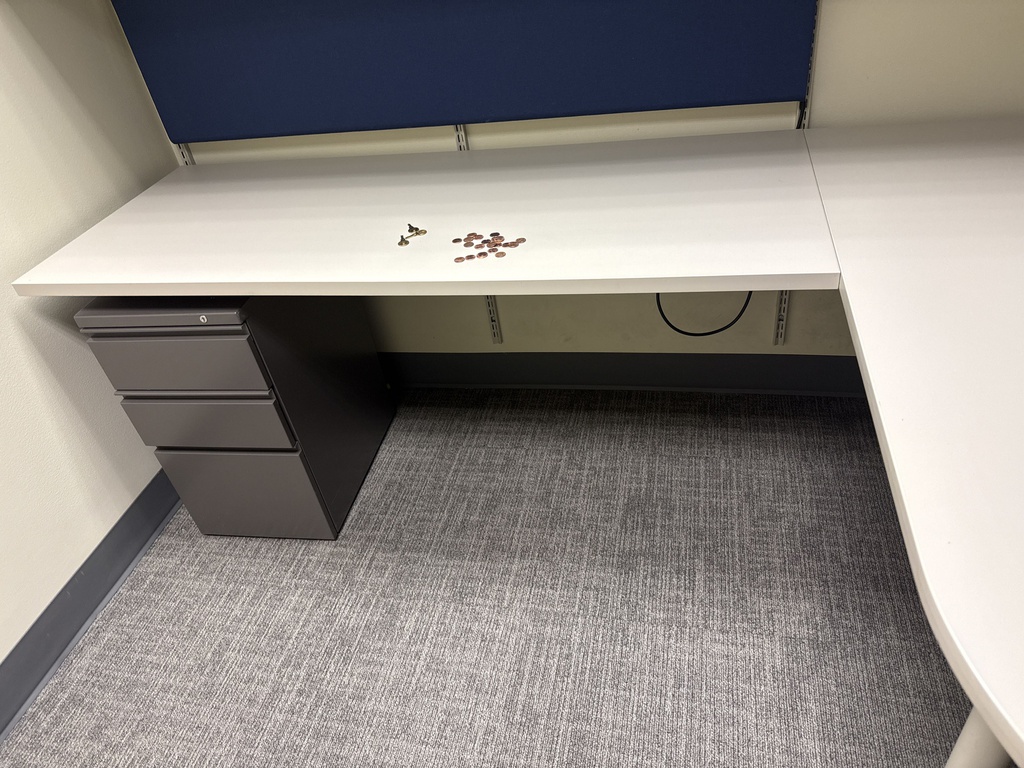 60X24X29 DESK