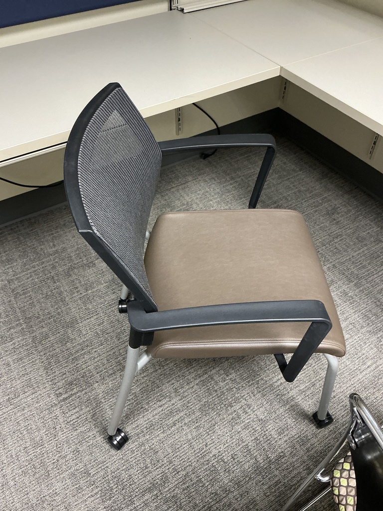 ROLLING CHAIR