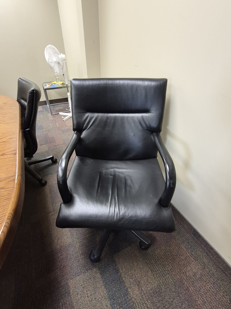 Black leather meeting room chair
