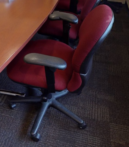 Task chair with arms, red