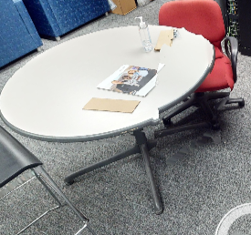 Round meeting table