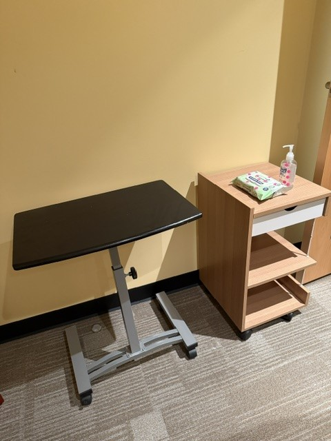 Rolling Keyboard Stand