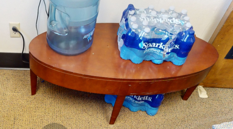 Oval coffee table