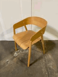 PUNT MAVA CHAIR 