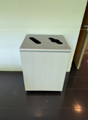 TRASH CAN
