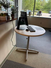 ADJUSTABLE HEIGHT ROUND TABLE