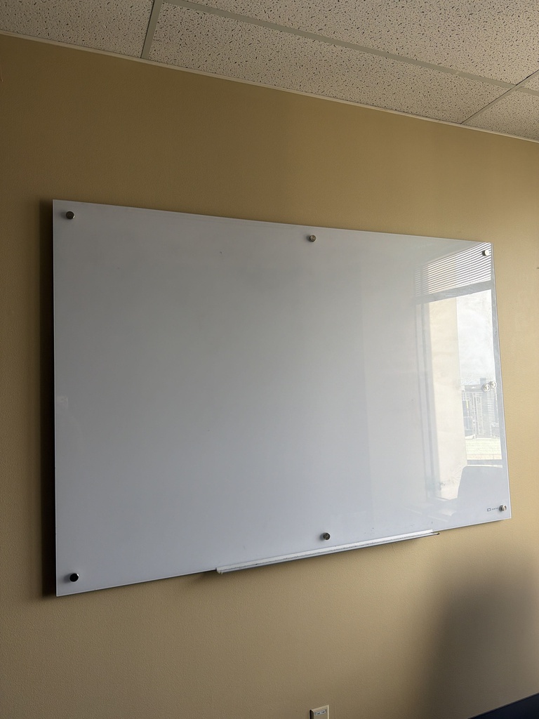 72x48 GLASS WHITEBOARD