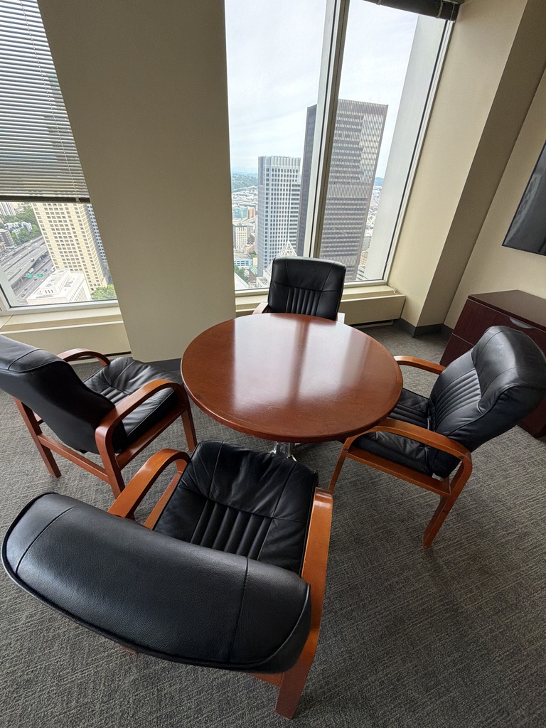 GUEST CHAIRS