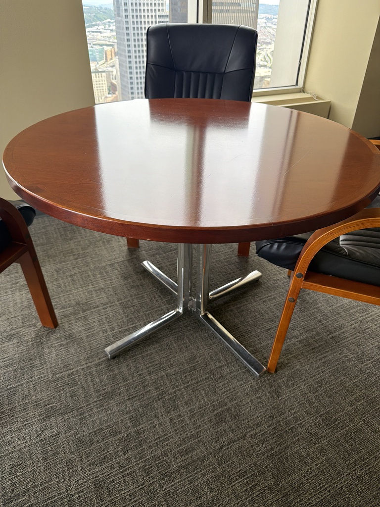 42 x 29 ROUND TABLE