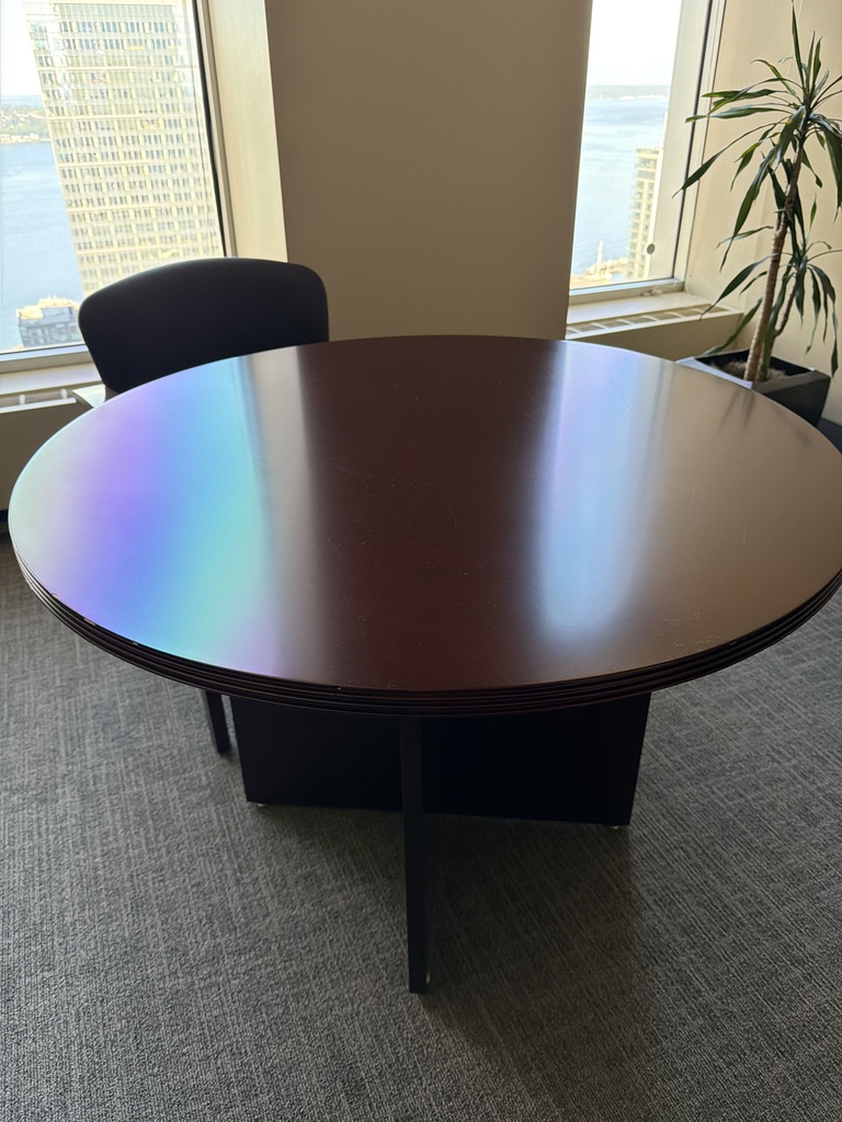 42 x 29 ROUND TABLE