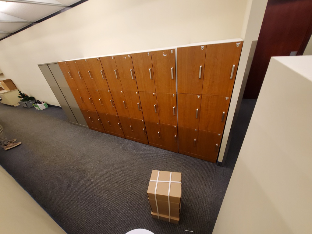Lockers (10 ea)