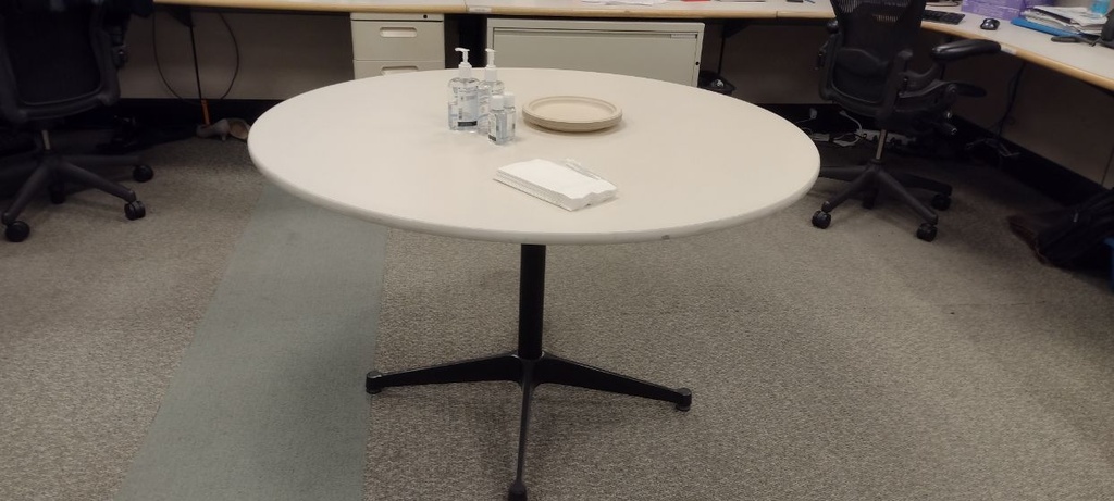 Herman Miller Round Table, 48"