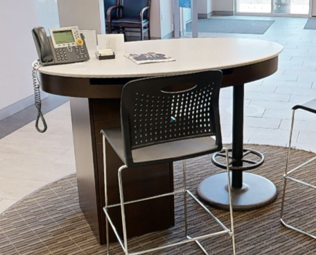 Classic desk