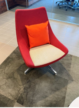 LOUNGE CHAIRS - RED W/ WHIE SEAT