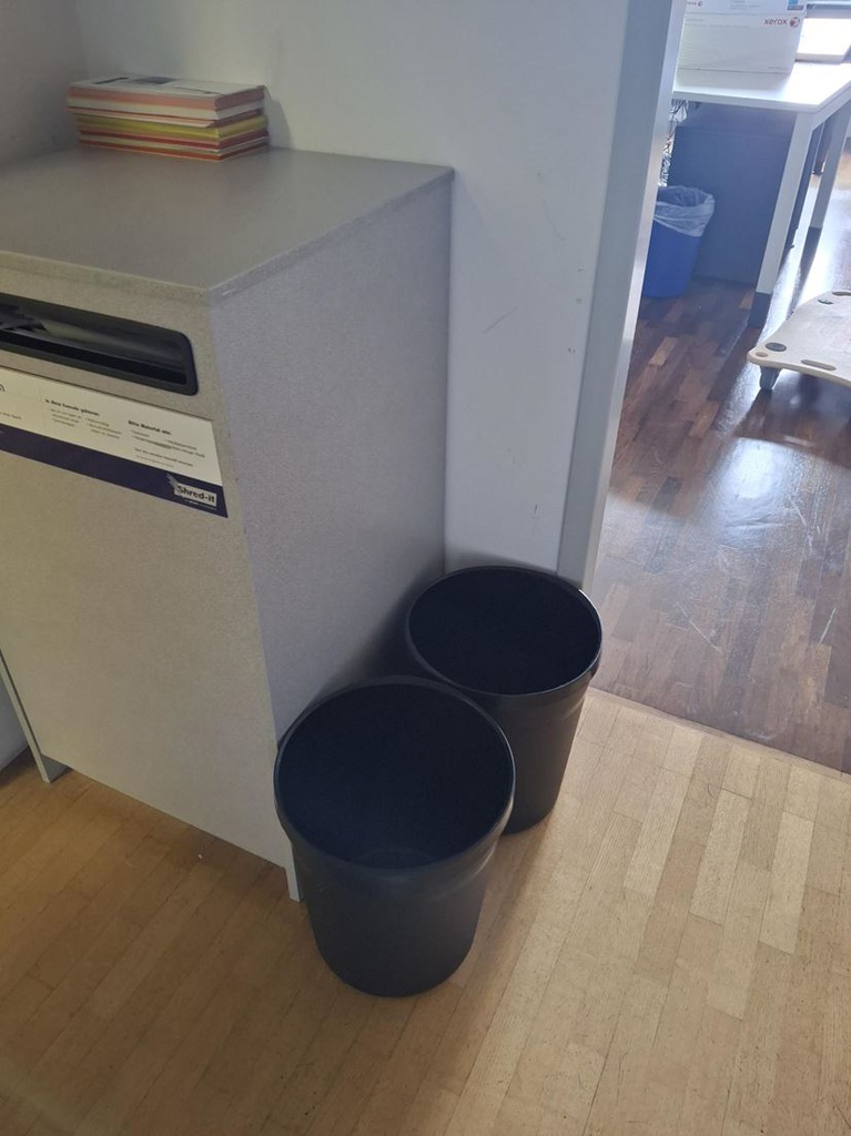 Filing Cabinet - Medium (Wood)
