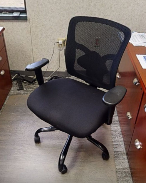 Blk task chair w/arms