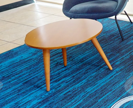 Round coffee table