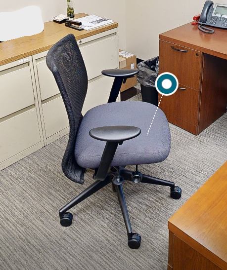 Task chair with arms