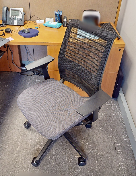 Task chair, with arms