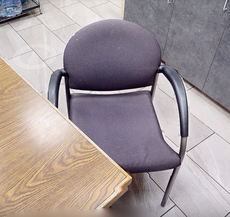 Guest chair