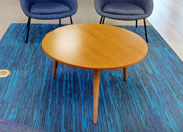 Round coffee table