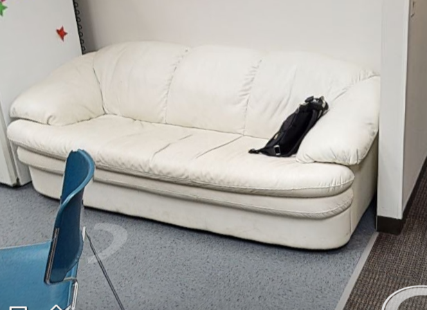 Large wht couch