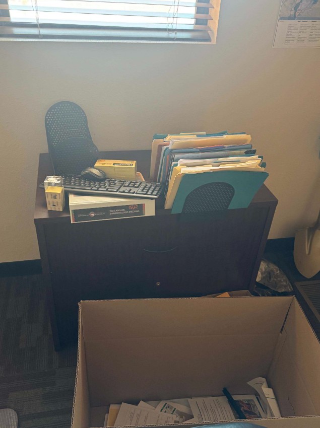 file cabinet 2 drawer - wood