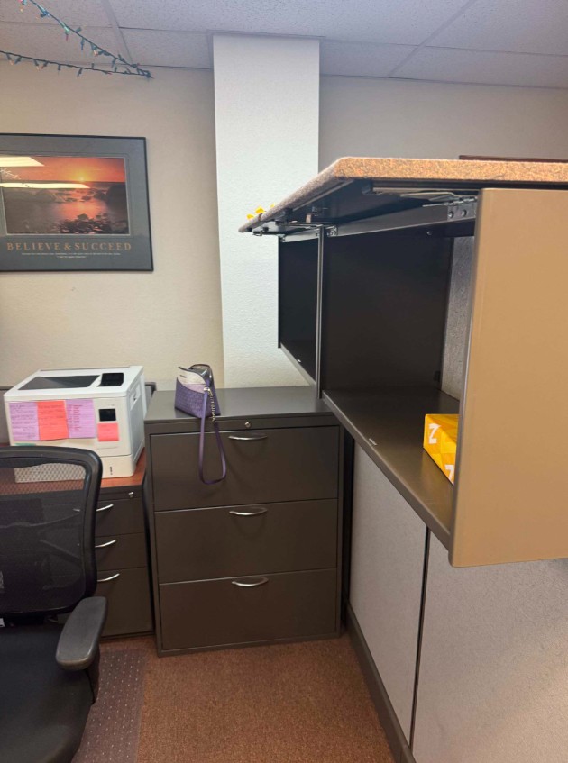 Filing Cabinet 3 drawer